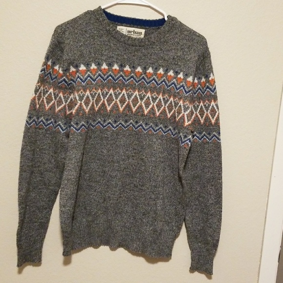 urban pipeline sweater